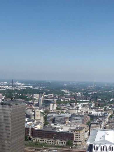 Ein Panoramabild von der Stadt Essen.
