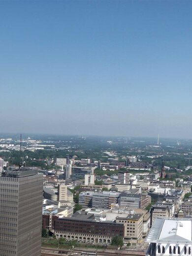 Ein Panoramabild von der Stadt Essen.