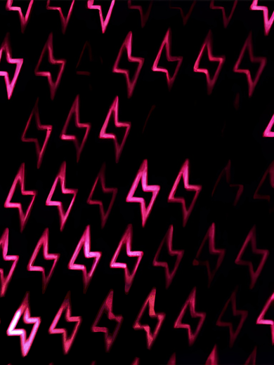 Abstraktes Motiv mit magentafarbenden Blitzen auf schwarzem Hintergrund