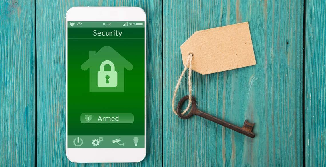 Smart Home-Geräte sicher machen – Tipps vom Smart Home-Experten | E WIE EINFACH